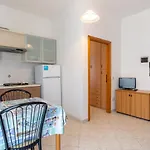 Hotel apartamentowy Beach Suite Hotel