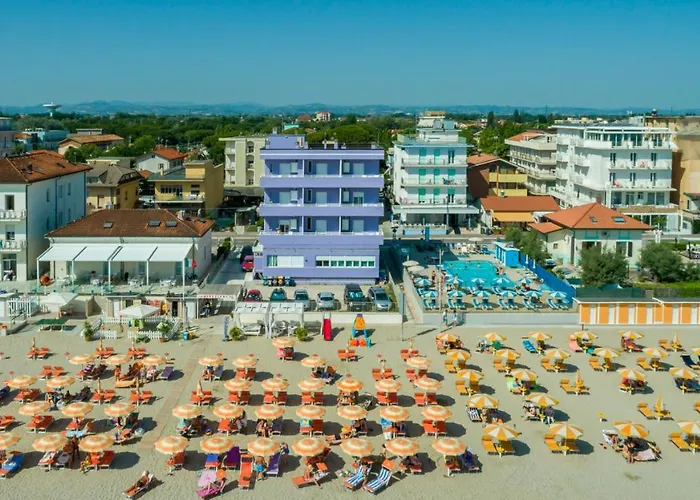 Beach Suite Hotel 3*