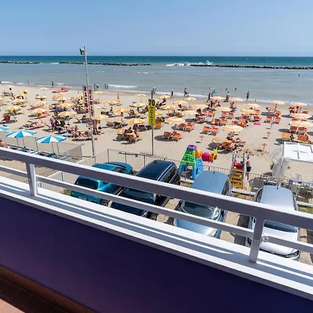 Beach Suite Hotel
