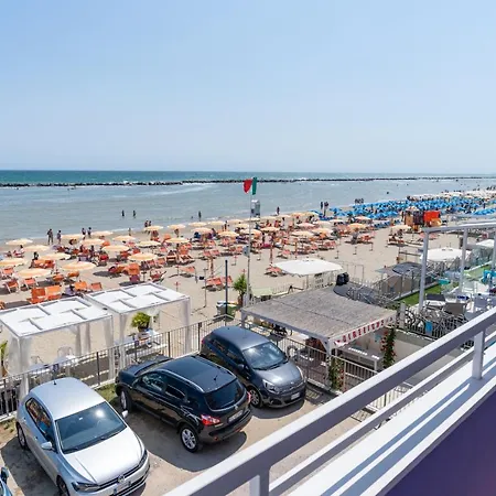 Beach Suite Hotel