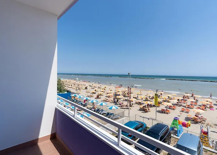Lägenhetshotell Beach Suite Hotel 3*